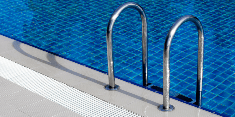 Swimming pool De Waardergolf