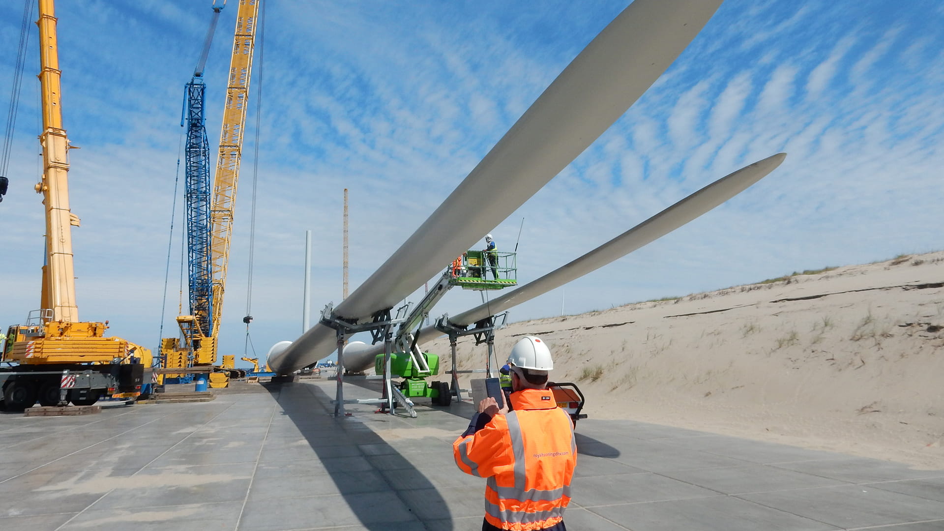 Green energy creates sustainable ports