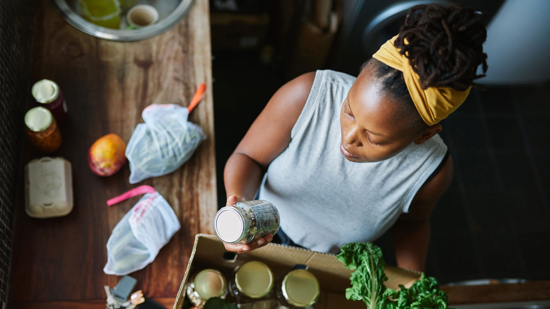 Resilient supply chains, Haskoning, Smaller factory runs, Digital Manufacturing, Regional manufacturing, Carbon footprint, Supply chain resilience, COVID-19 pandemic