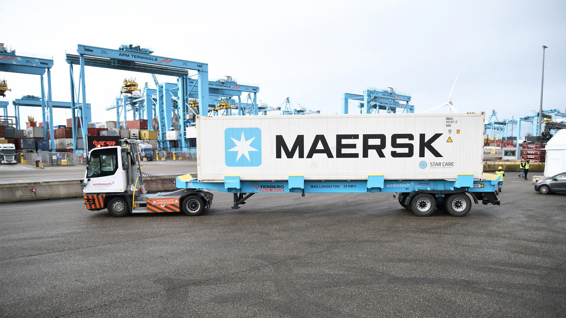 autonomous truck at quayside