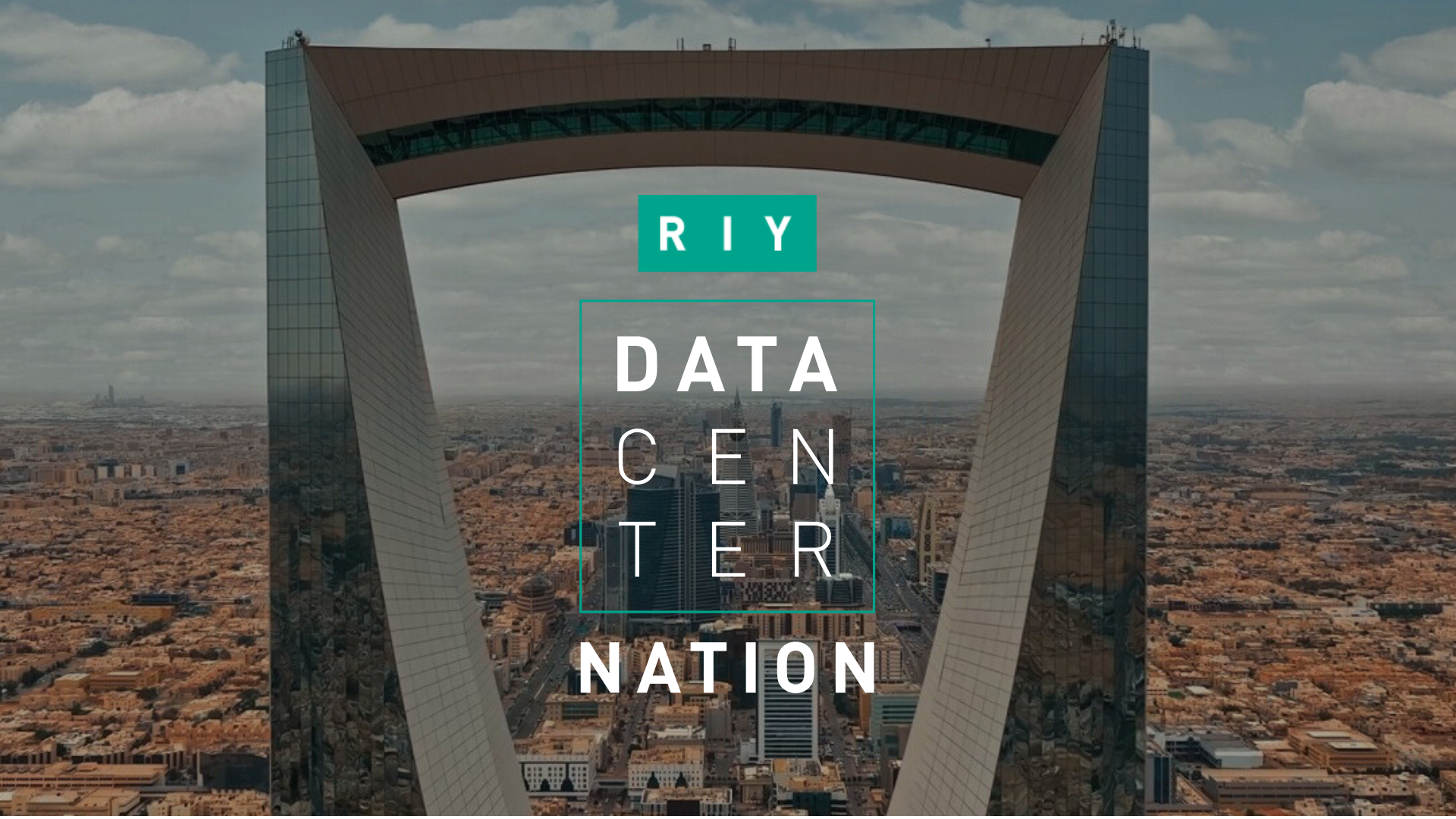 Skyline of Riyadh with the Kingdom Centre Tower, used as the visual for Data Centre Nation Riyadh, highlighting Haskoning’s sustainable and high-performance data centre engineering