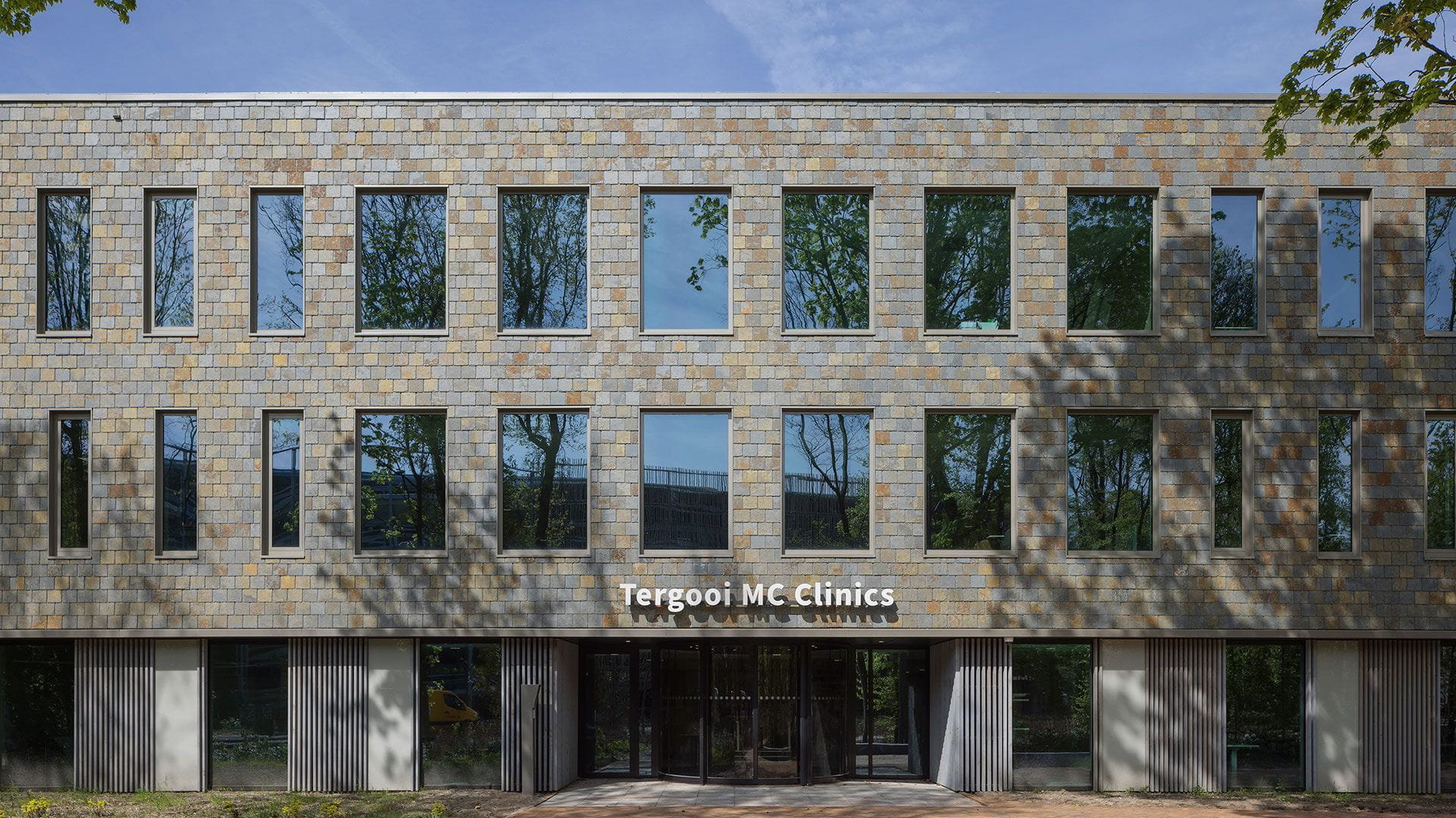 A building with many windows