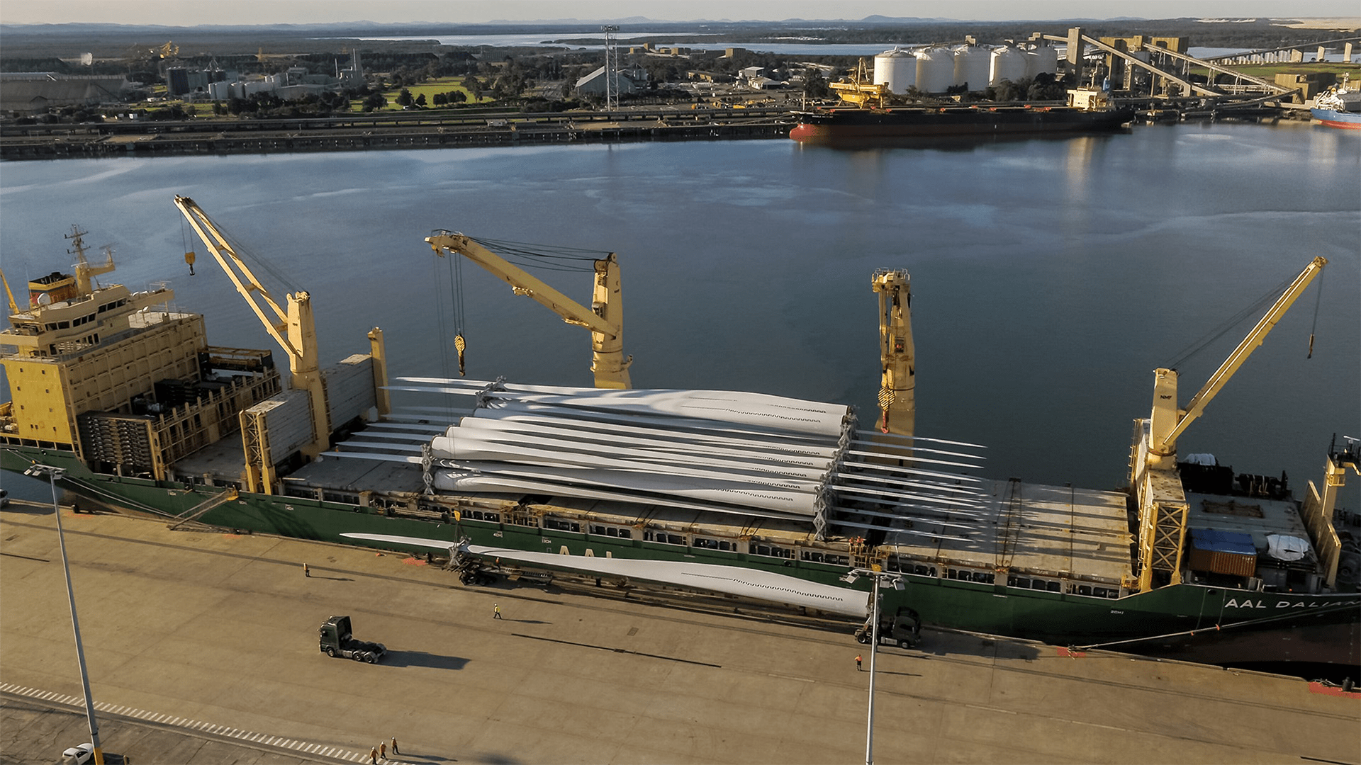 Wind turnines logistics for offshore wind farm