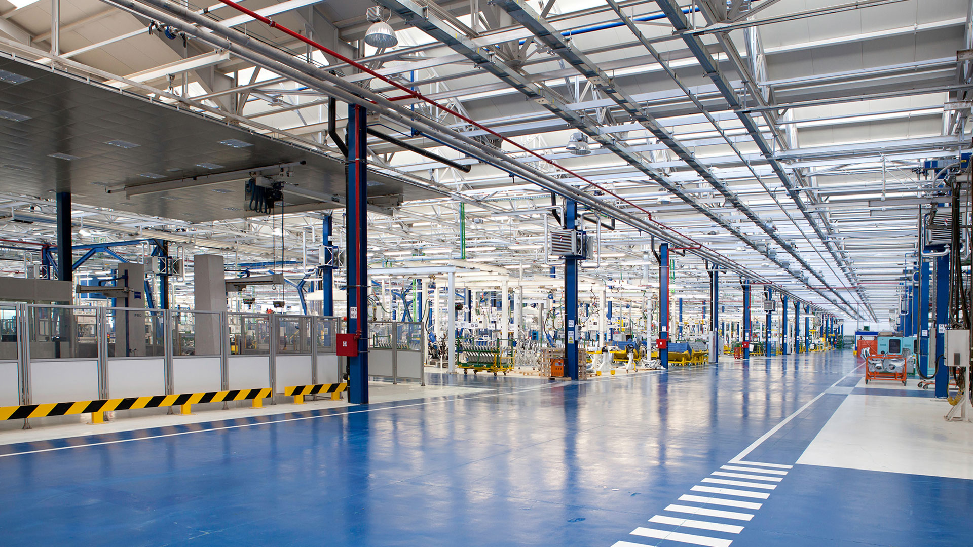 Learn how Suntory's Coleford production site overcame power disruptions, reduced CO2 emissions by 60%, and improved efficiency through new technology solutions.