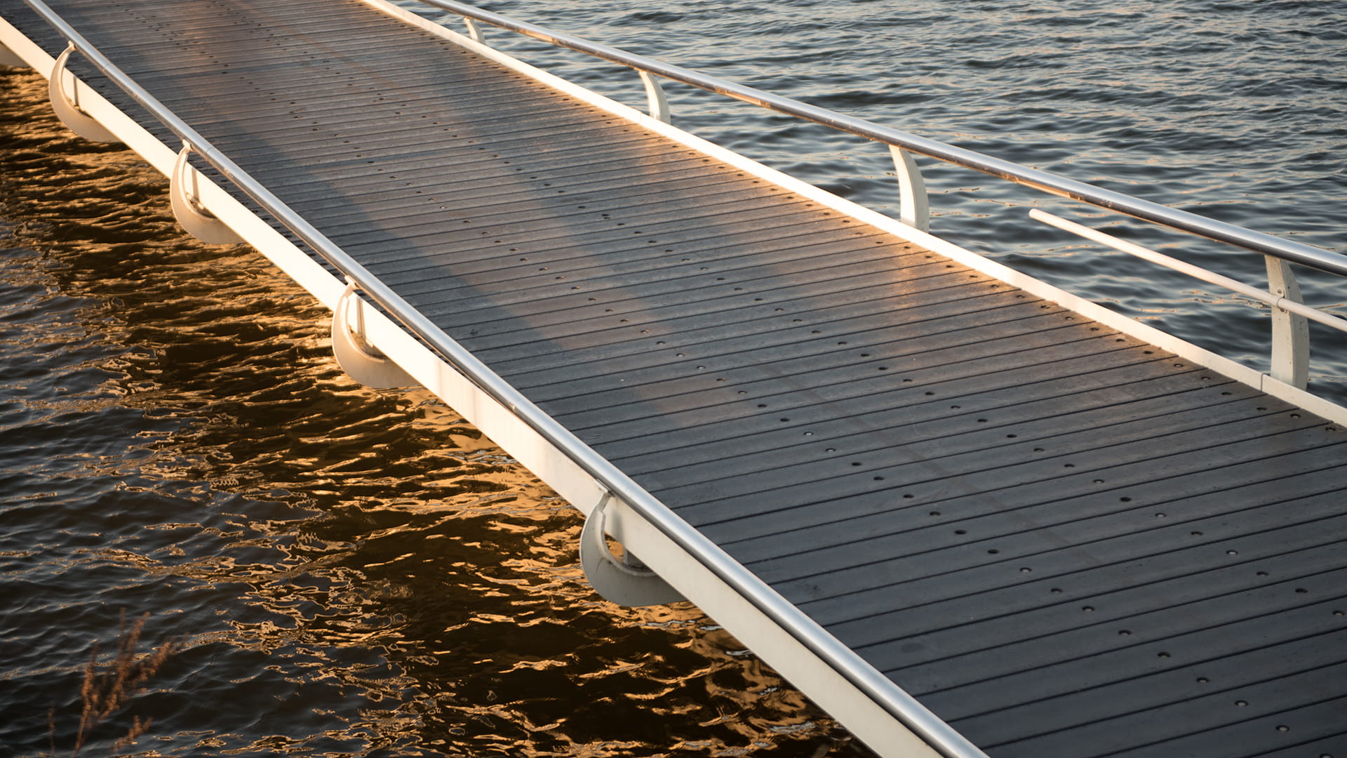Cruise-Jetty-H