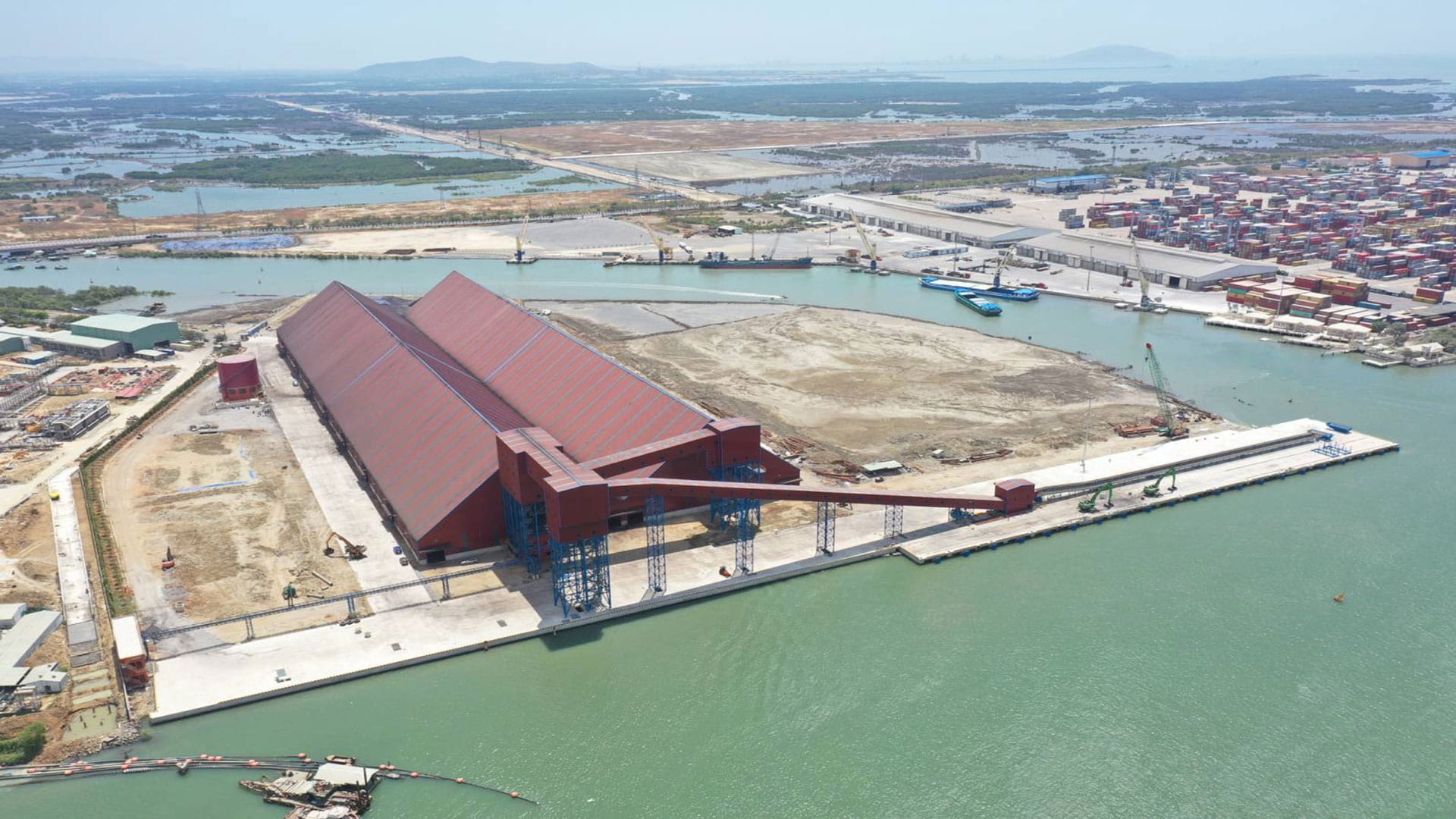 Reducing-construction-timescales-and-costs-at-Cai-Mep-Terminal