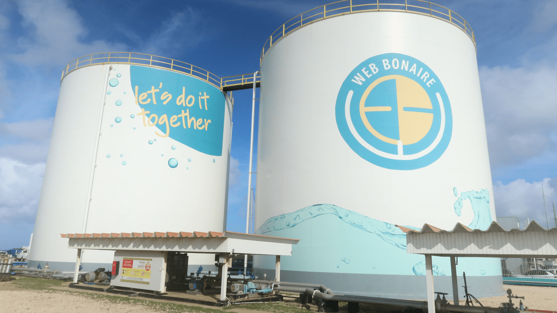 Water supply tanks in Bonaire
