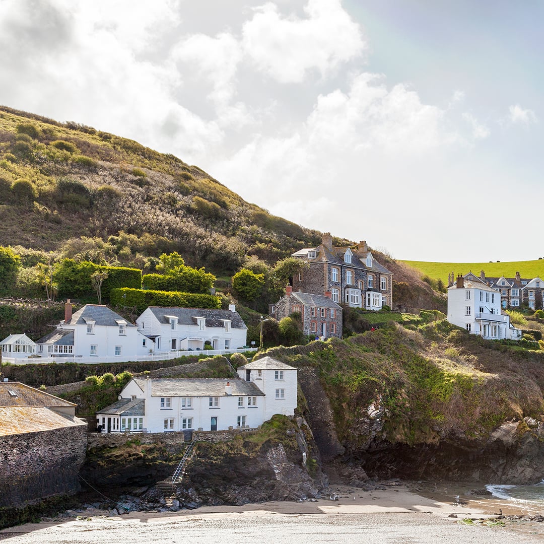 houses on the cliffside