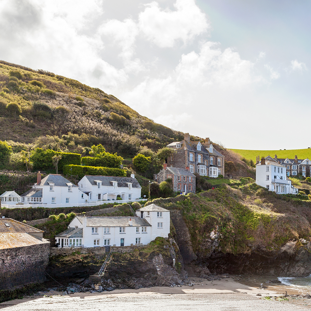 houses on the cliffside