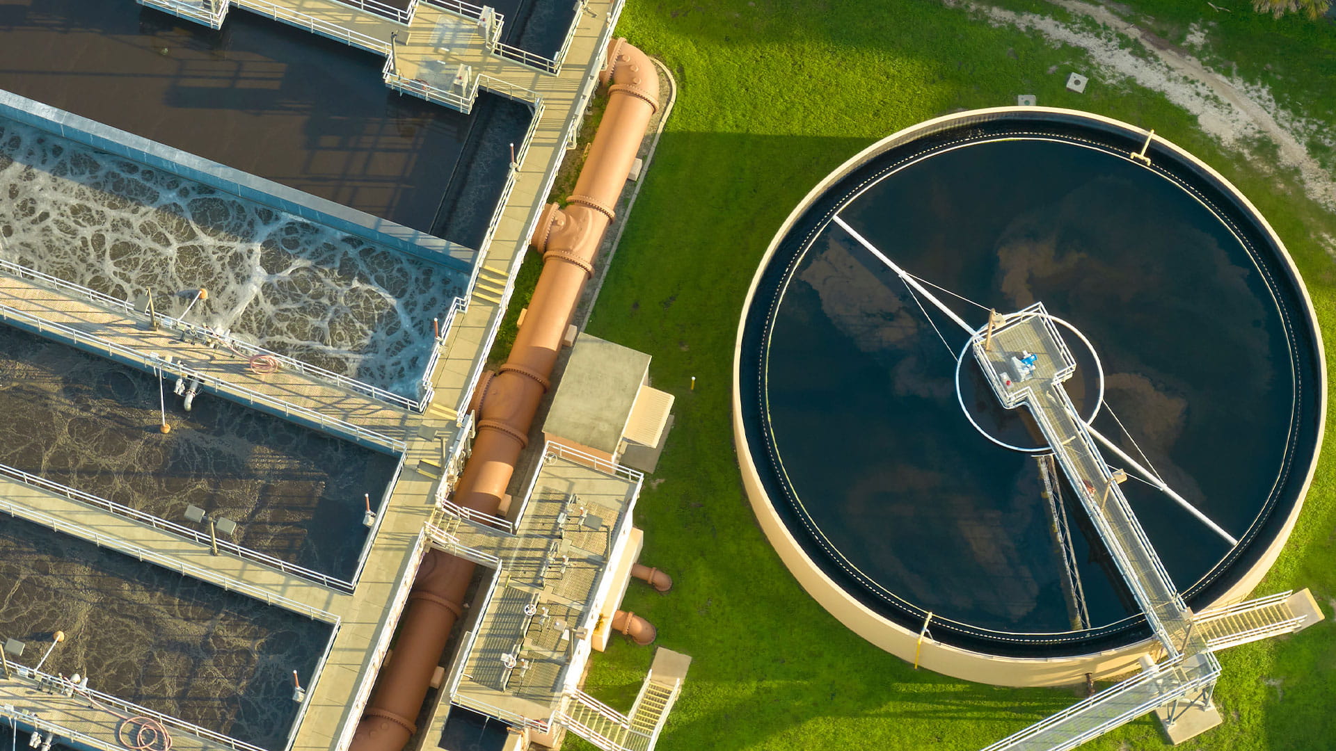 Wastewater plant treatment center